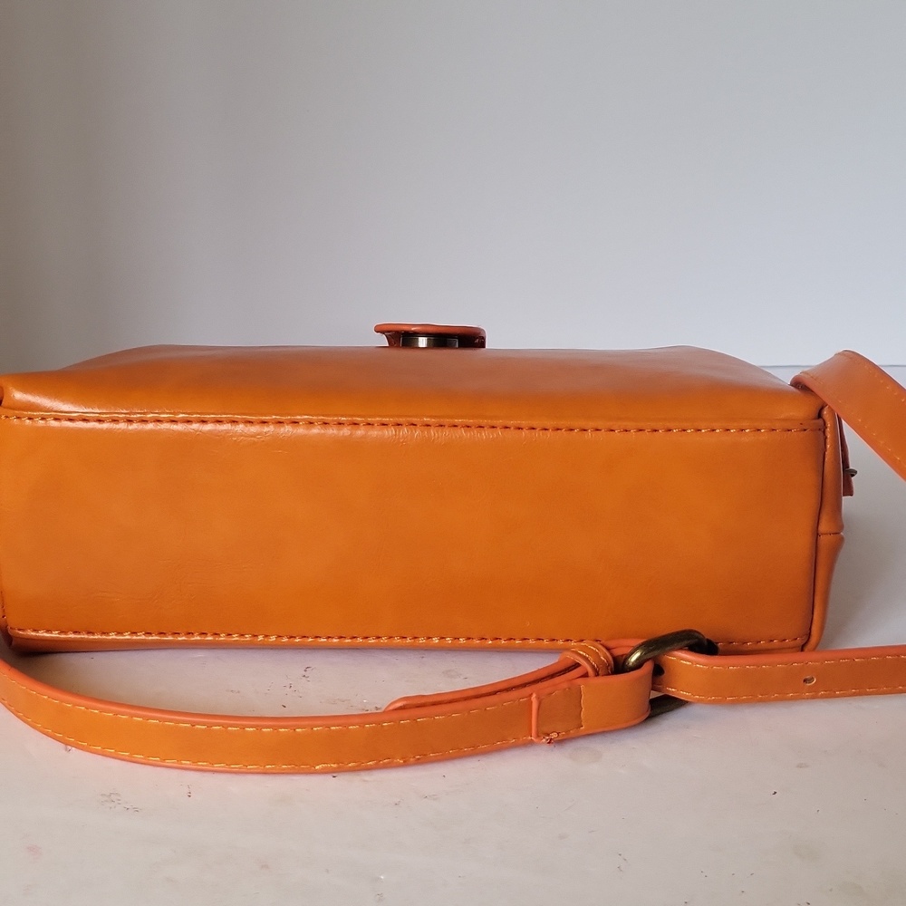 Hinged Loulax Orange Leather Women's crossbody - Picture 5 of 5